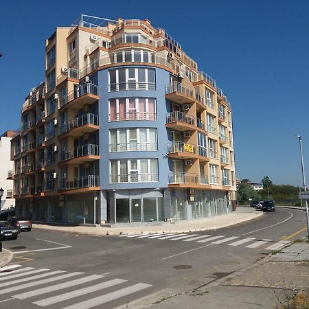 Golden Sea View Apartments 1 بوموري المظهر الخارجي الصورة