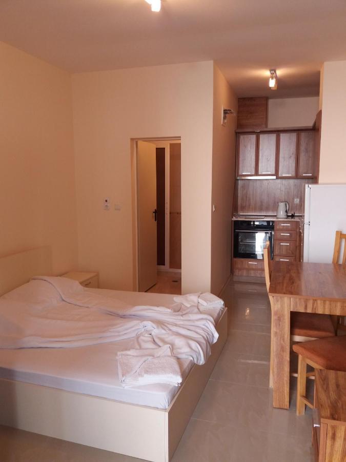 Golden Sea View Apartments 1 بوموري المظهر الخارجي الصورة
