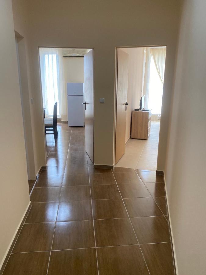 Golden Sea View Apartments 1 بوموري المظهر الخارجي الصورة