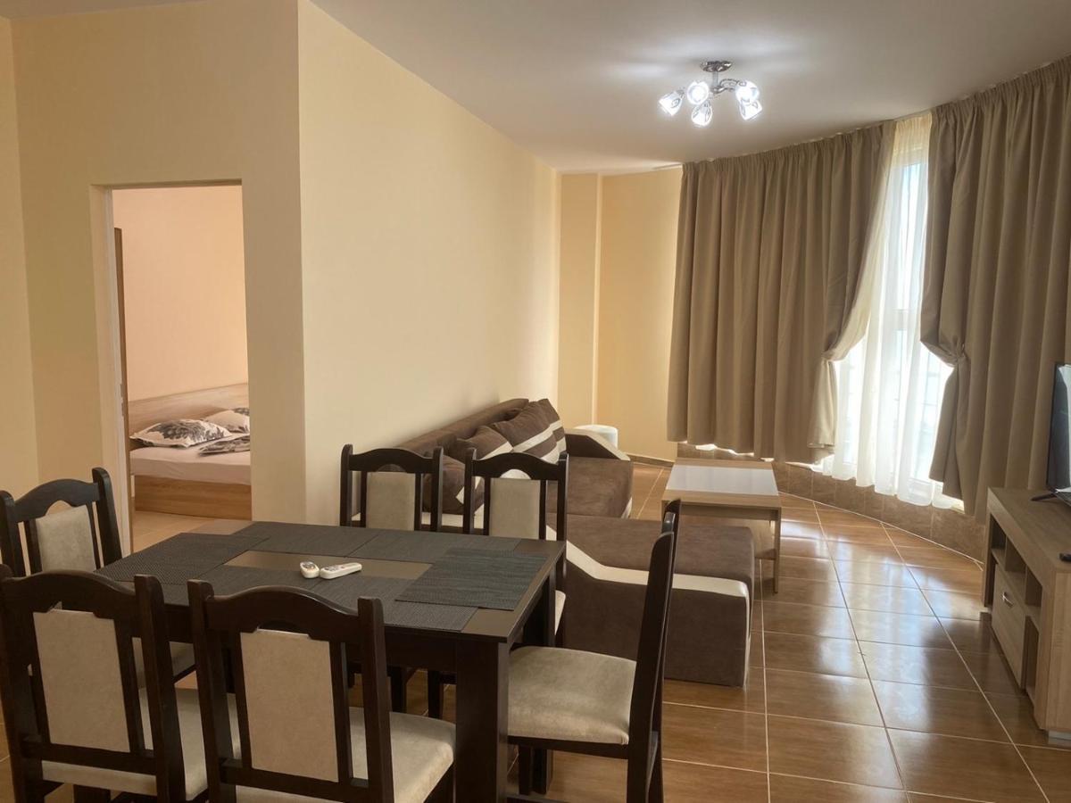 Golden Sea View Apartments 1 بوموري المظهر الخارجي الصورة
