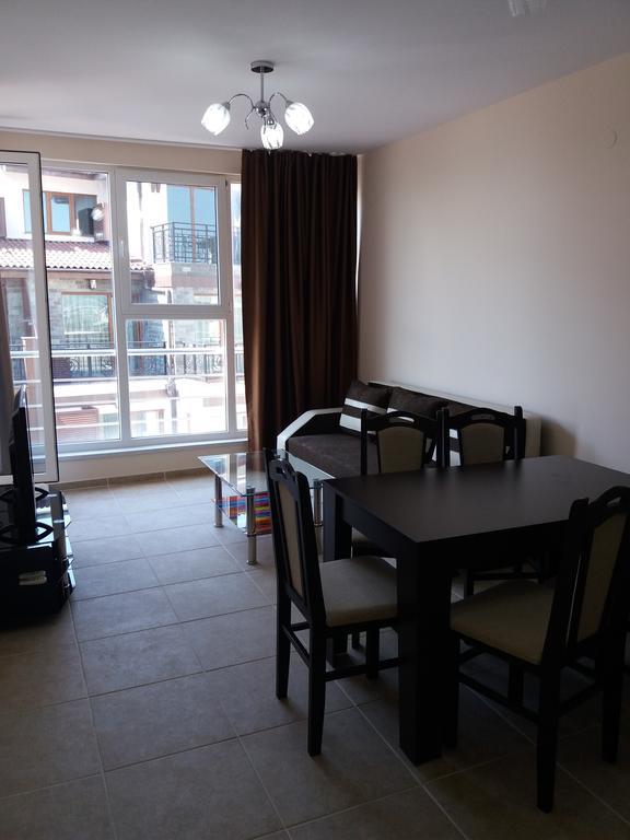 Golden Sea View Apartments 1 بوموري المظهر الخارجي الصورة